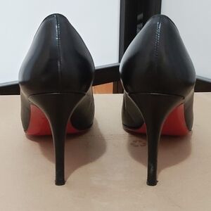 Christian Louboutin black pumps size 37 or 6.5 genuine red bottom patent leather